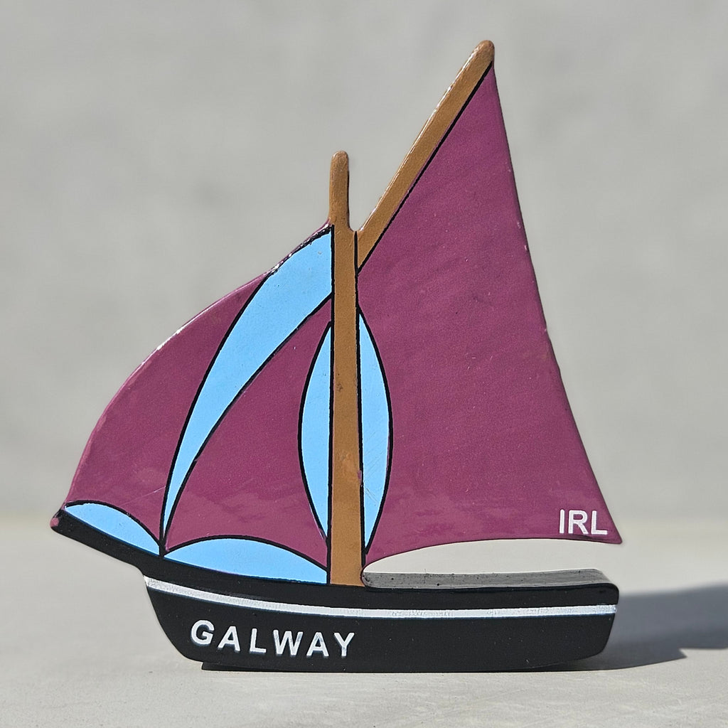 Magnetic Galway Hooker Play Figure