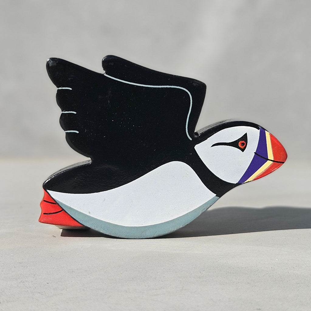 Magnetic Puffin Play Figure