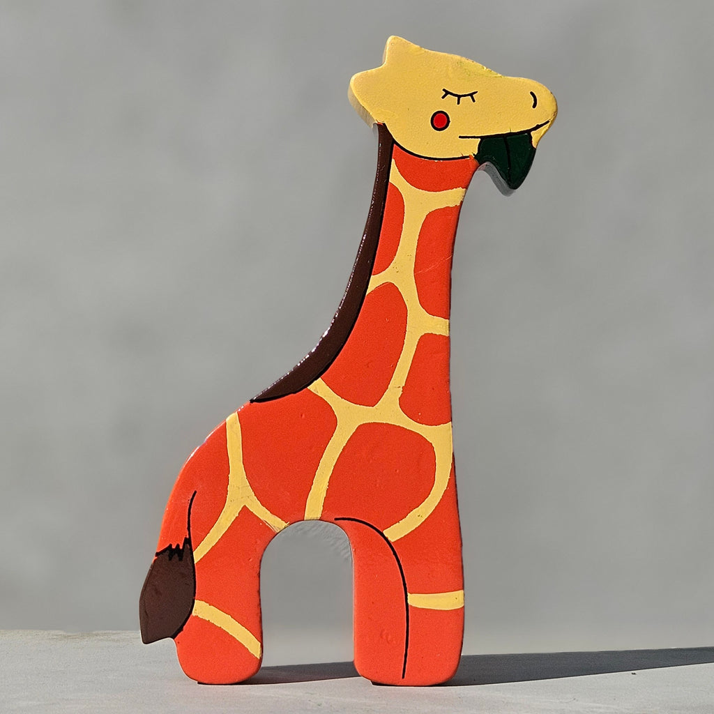 Magnetic Giraffe Play Figure