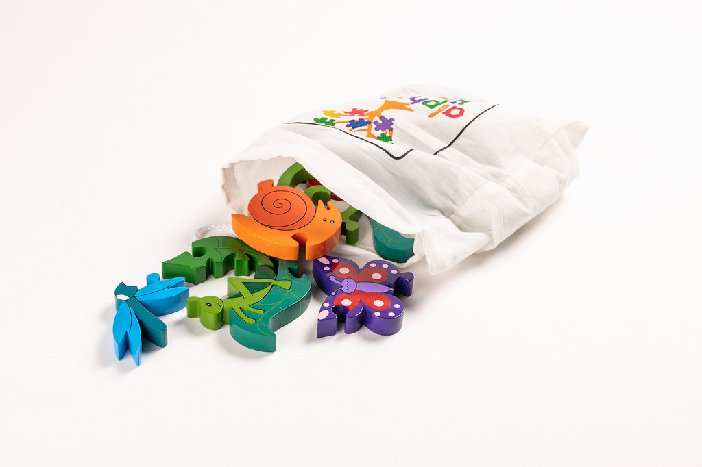 Creepy Crawlies Jigsaw Puzzle Bag