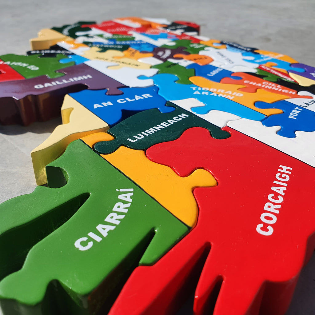 Map of Ireland County Colours Jigsaw Puzzle (As Gaeilge)