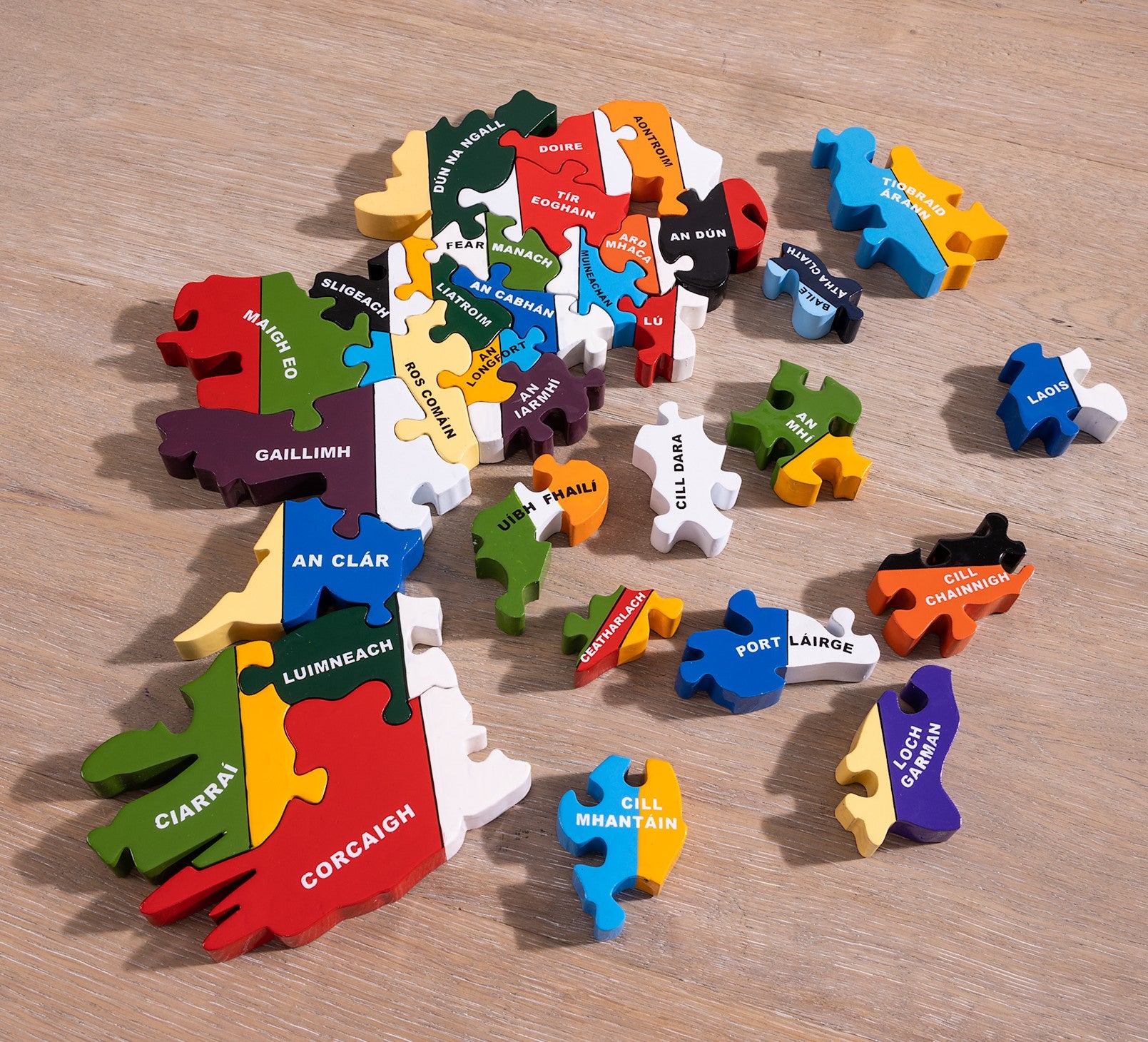 Map of Ireland County Colours Jigsaw Puzzle (As Gaeilge) – Alphabet Jigsaws